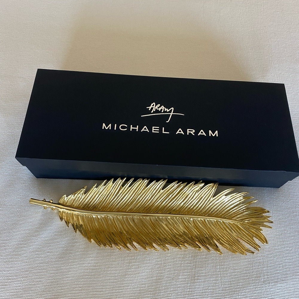 Michael Aram Sago Palm Bread Plate. New.